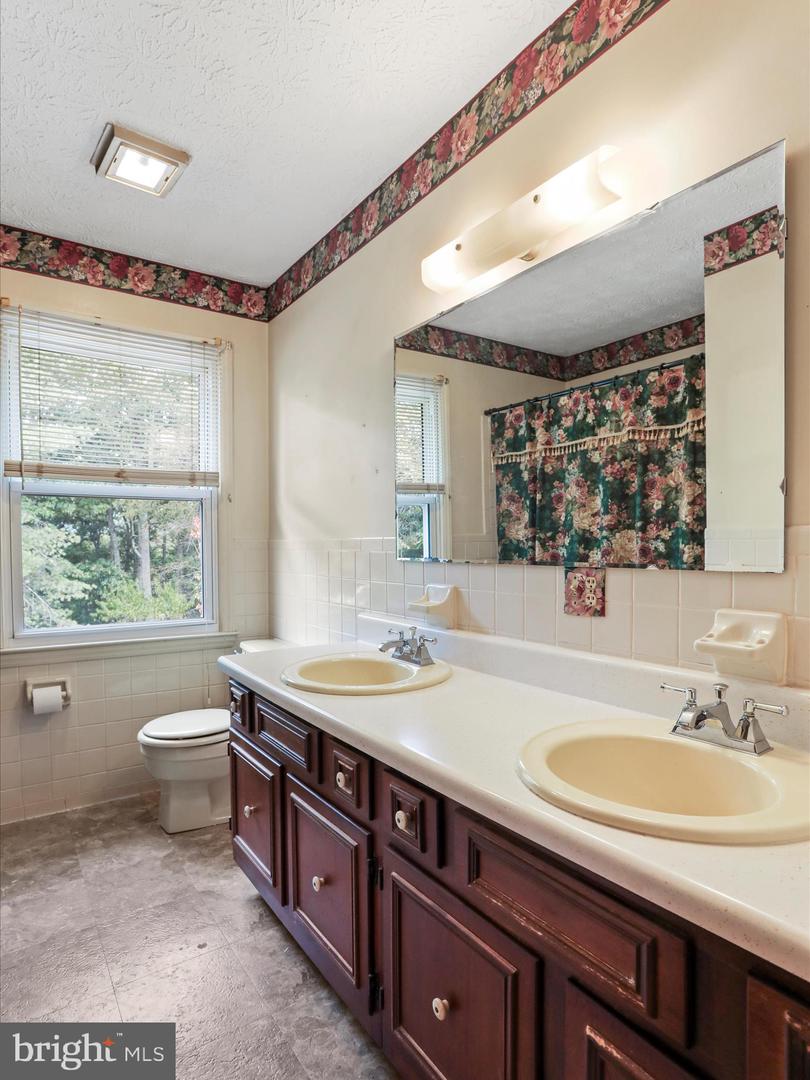 3634 WARDENSVILLE GRADE, WINCHESTER, Virginia 22602, 3 Bedrooms Bedrooms, ,1 BathroomBathrooms,Residential,For sale,3634 WARDENSVILLE GRADE,VAFV2036870 MLS # VAFV2036870