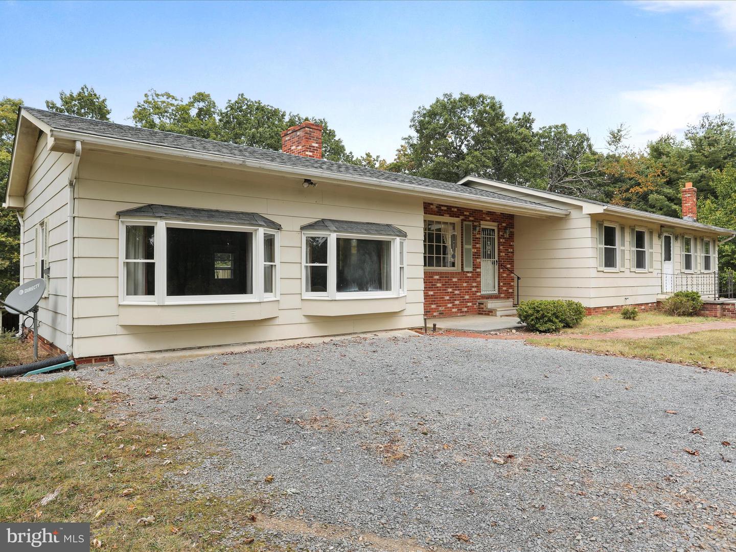 3634 WARDENSVILLE GRADE, WINCHESTER, Virginia 22602, 3 Bedrooms Bedrooms, ,1 BathroomBathrooms,Residential,For sale,3634 WARDENSVILLE GRADE,VAFV2036870 MLS # VAFV2036870