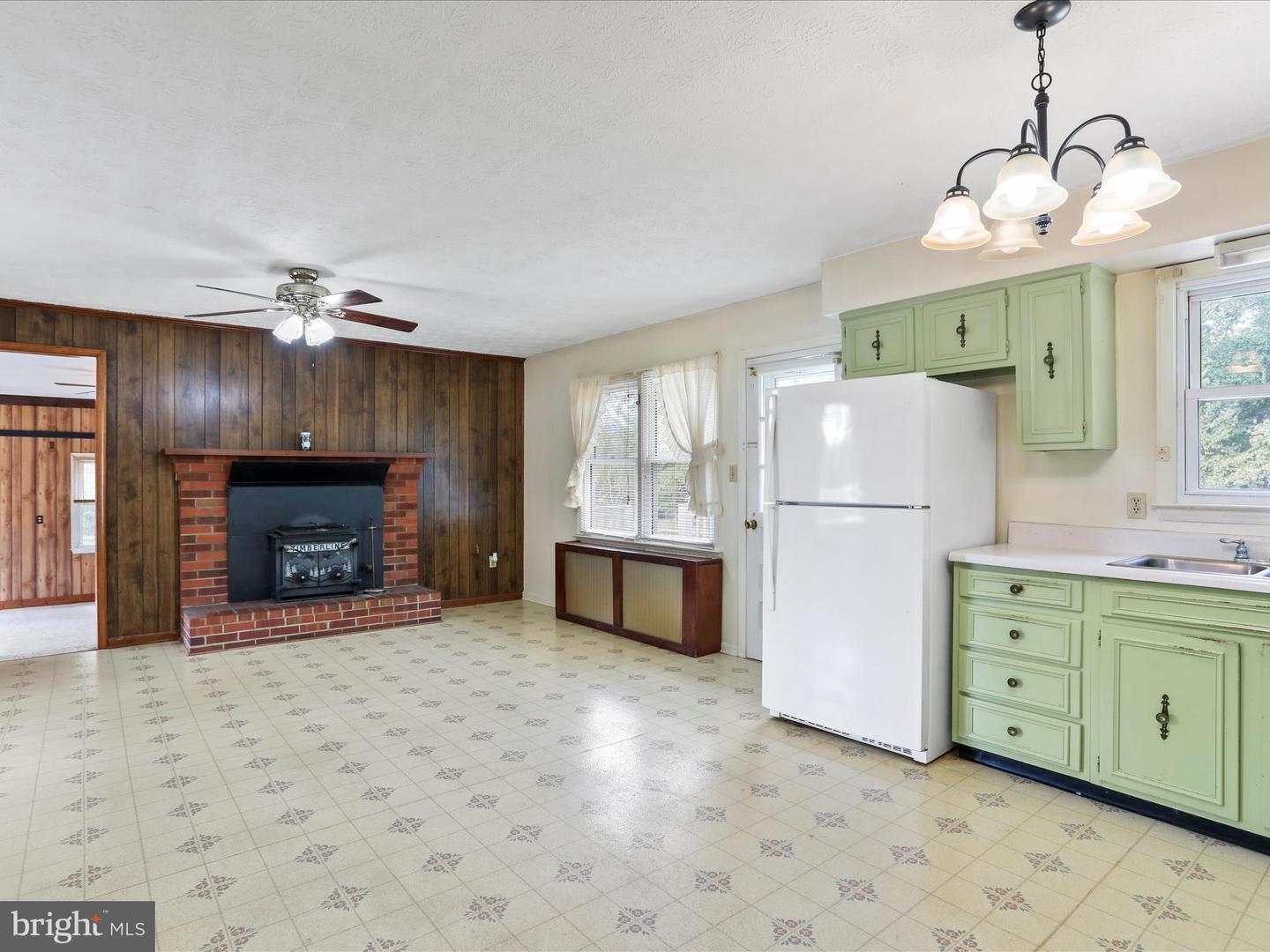 3634 WARDENSVILLE GRADE, WINCHESTER, Virginia 22602, 3 Bedrooms Bedrooms, ,1 BathroomBathrooms,Residential,For sale,3634 WARDENSVILLE GRADE,VAFV2036870 MLS # VAFV2036870