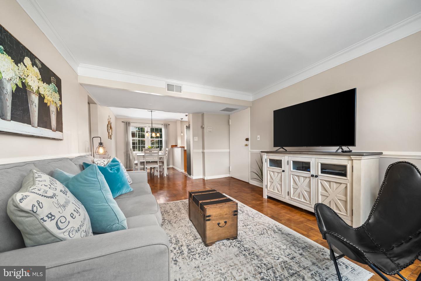 6725 W WAKEFIELD DR #B1, ALEXANDRIA, Virginia 22307, 2 Bedrooms Bedrooms, ,1 BathroomBathrooms,Residential,For sale,6725 W WAKEFIELD DR #B1,VAFX2267912 MLS # VAFX2267912 6725 W WAKEFIELD DR #B1, ALEXANDRIA, Virginia 22307, 2 Bedrooms Bedrooms, ,1 BathroomBathrooms,Residential,For sale,6725 W WAKEFIELD DR #B1,VAFX2267912 MLS # VAFX2267912