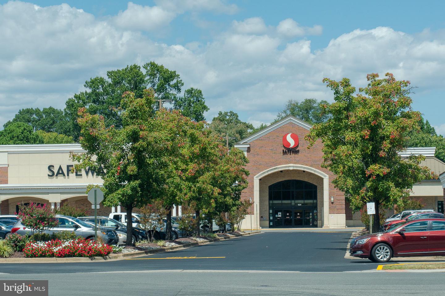 6725 W WAKEFIELD DR #B1, ALEXANDRIA, Virginia 22307, 2 Bedrooms Bedrooms, ,1 BathroomBathrooms,Residential,For sale,6725 W WAKEFIELD DR #B1,VAFX2267912 MLS # VAFX2267912 6725 W WAKEFIELD DR #B1, ALEXANDRIA, Virginia 22307, 2 Bedrooms Bedrooms, ,1 BathroomBathrooms,Residential,For sale,6725 W WAKEFIELD DR #B1,VAFX2267912 MLS # VAFX2267912