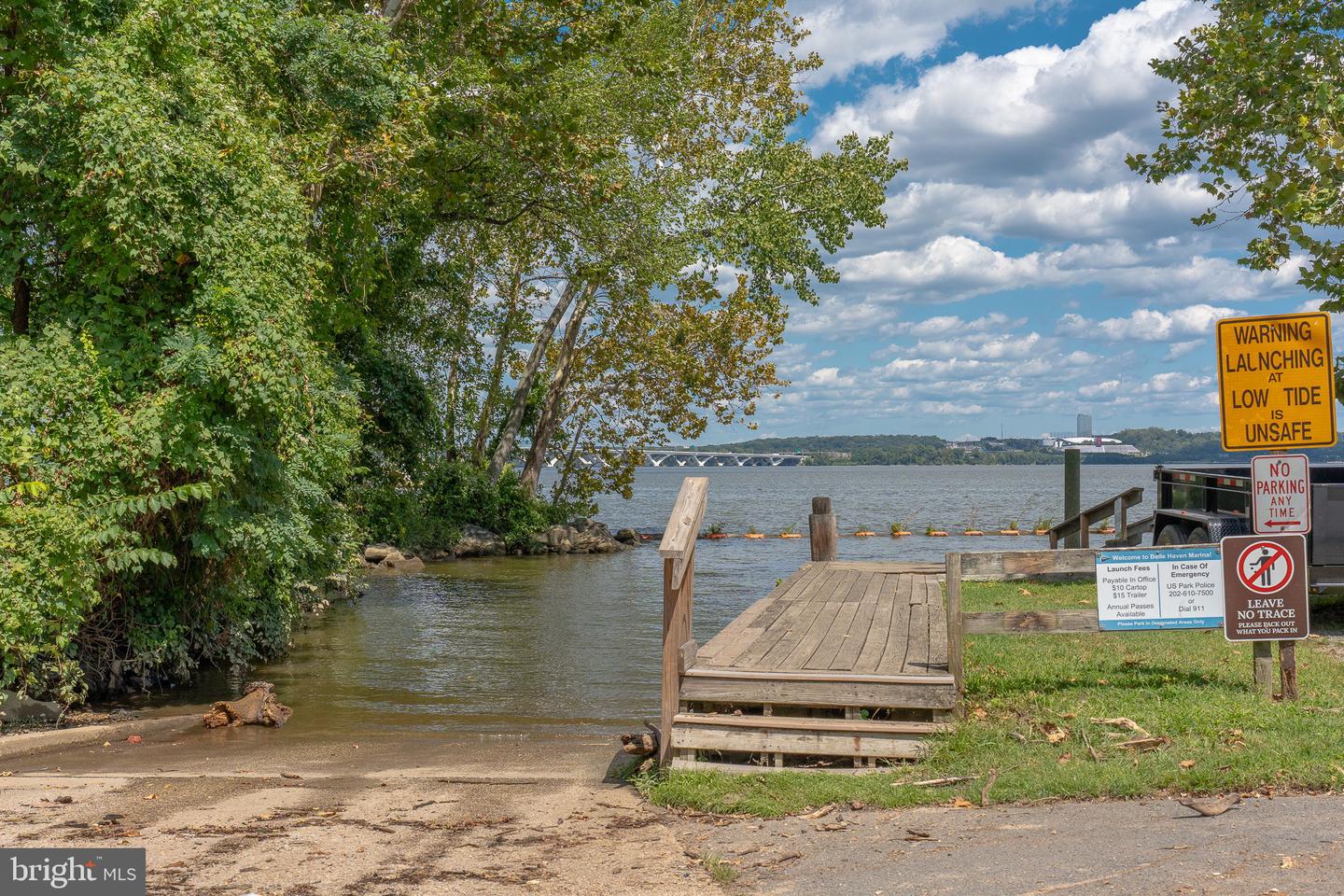 6725 W WAKEFIELD DR #B1, ALEXANDRIA, Virginia 22307, 2 Bedrooms Bedrooms, ,1 BathroomBathrooms,Residential,For sale,6725 W WAKEFIELD DR #B1,VAFX2267912 MLS # VAFX2267912 6725 W WAKEFIELD DR #B1, ALEXANDRIA, Virginia 22307, 2 Bedrooms Bedrooms, ,1 BathroomBathrooms,Residential,For sale,6725 W WAKEFIELD DR #B1,VAFX2267912 MLS # VAFX2267912