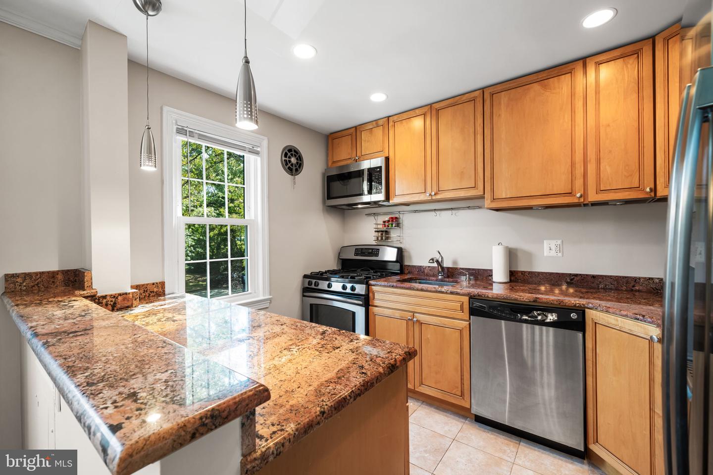 6725 W WAKEFIELD DR #B1, ALEXANDRIA, Virginia 22307, 2 Bedrooms Bedrooms, ,1 BathroomBathrooms,Residential,For sale,6725 W WAKEFIELD DR #B1,VAFX2267912 MLS # VAFX2267912 6725 W WAKEFIELD DR #B1, ALEXANDRIA, Virginia 22307, 2 Bedrooms Bedrooms, ,1 BathroomBathrooms,Residential,For sale,6725 W WAKEFIELD DR #B1,VAFX2267912 MLS # VAFX2267912