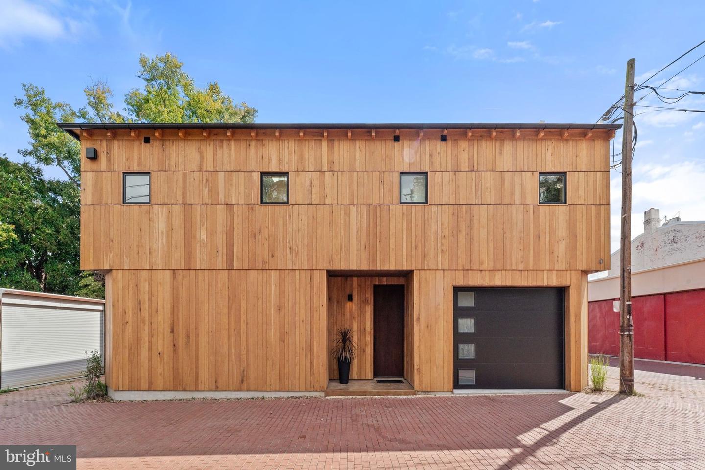 21 OVERBECK ALLEY NE, WASHINGTON, District Of Columbia 20002, 4 Bedrooms Bedrooms, ,3 BathroomsBathrooms,Residential,For sale,21 OVERBECK ALLEY NE,DCDC2223092 MLS # DCDC2223092 21 OVERBECK ALLEY NE, WASHINGTON, District Of Columbia 20002, 4 Bedrooms Bedrooms, ,3 BathroomsBathrooms,Residential,For sale,21 OVERBECK ALLEY NE,DCDC2223092 MLS # DCDC2223092