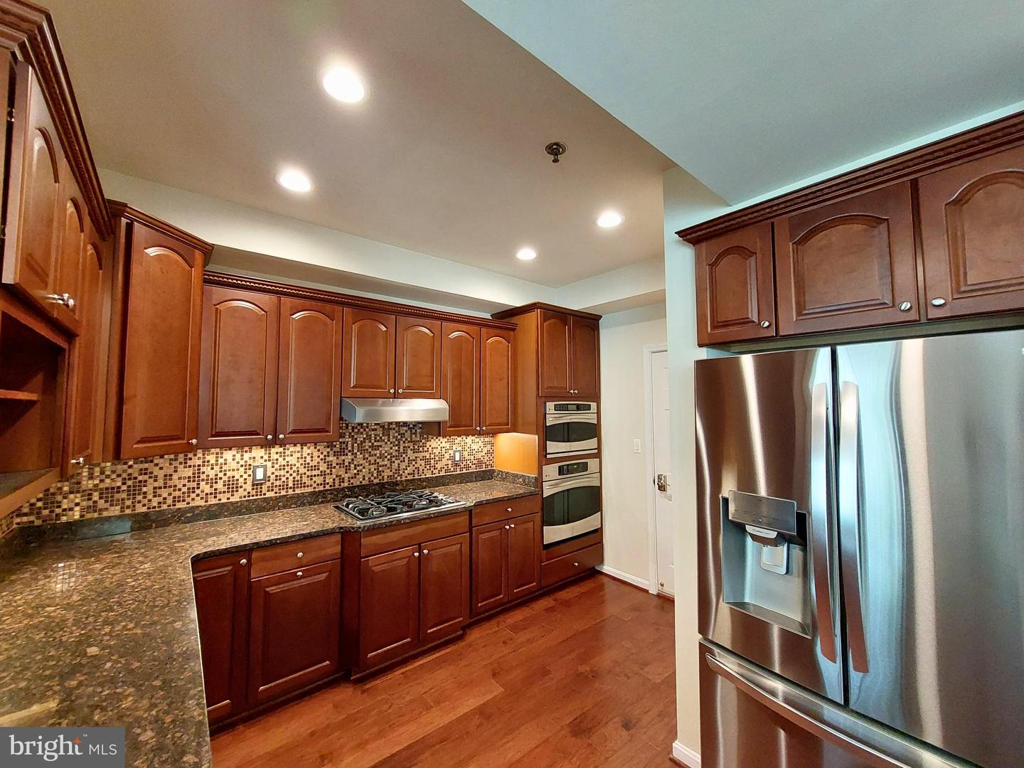 7025 HUNTLEY RUN PL, ALEXANDRIA, Virginia 22306, 3 Bedrooms Bedrooms, 10 Rooms Rooms,2 BathroomsBathrooms,Residential,For sale,7025 HUNTLEY RUN PL,VAFX2267978 MLS # VAFX2267978