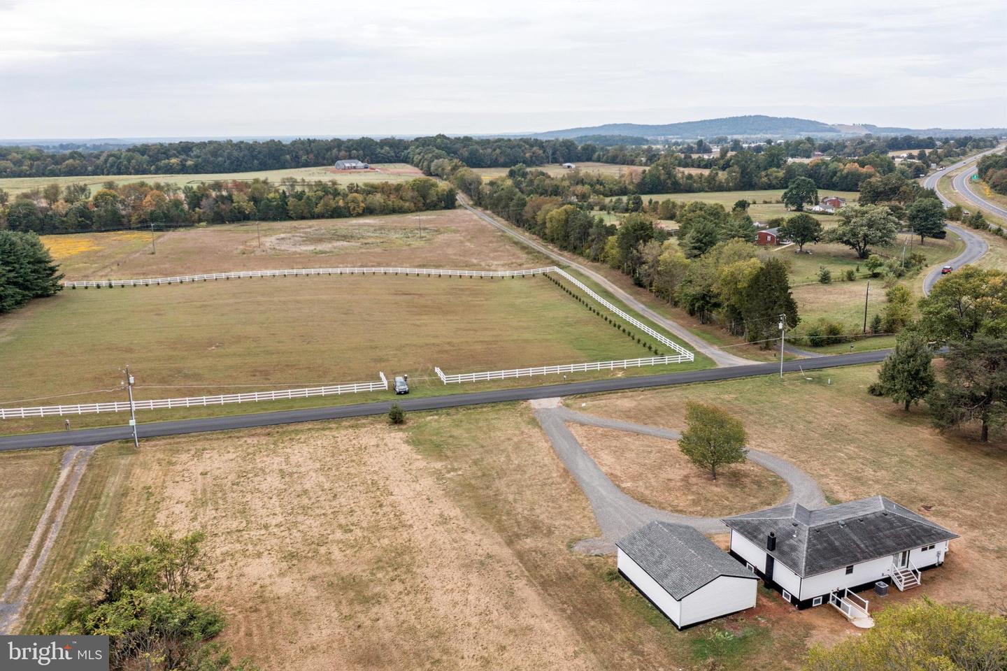 17205 BEL PRE RD, CULPEPER, Virginia 22701, 3 Bedrooms Bedrooms, 5 Rooms Rooms,3 BathroomsBathrooms,Residential,For sale,17205 BEL PRE RD,VACU2011608 MLS # VACU2011608