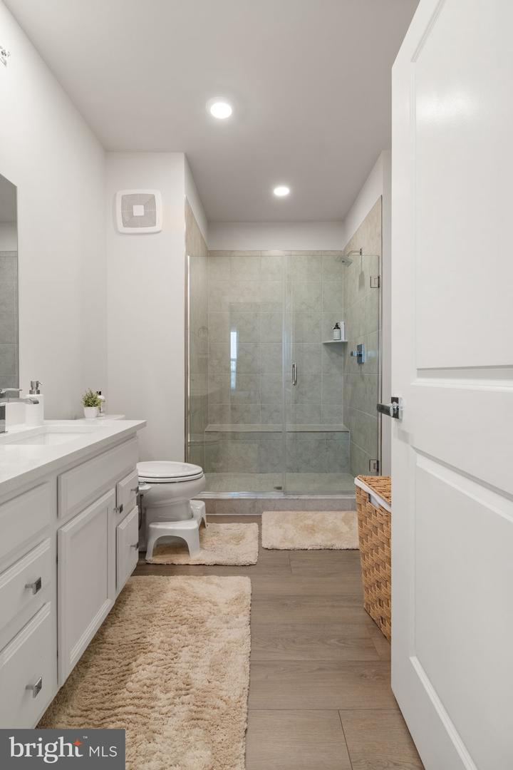 12880 MOSAIC PARK WAY #1-X, HERNDON, Virginia 20171, 2 Bedrooms Bedrooms, 5 Rooms Rooms,2 BathroomsBathrooms,Residential,For sale,12880 MOSAIC PARK WAY #1-X,VAFX2267980 MLS # VAFX2267980