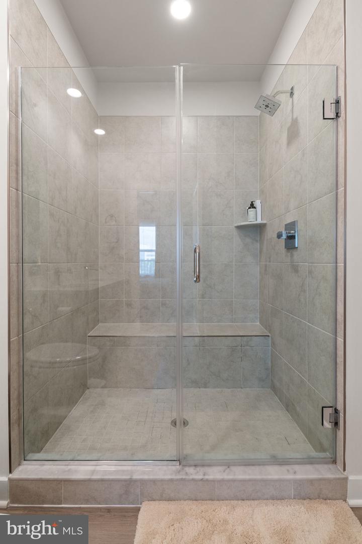12880 MOSAIC PARK WAY #1-X, HERNDON, Virginia 20171, 2 Bedrooms Bedrooms, 5 Rooms Rooms,2 BathroomsBathrooms,Residential,For sale,12880 MOSAIC PARK WAY #1-X,VAFX2267980 MLS # VAFX2267980