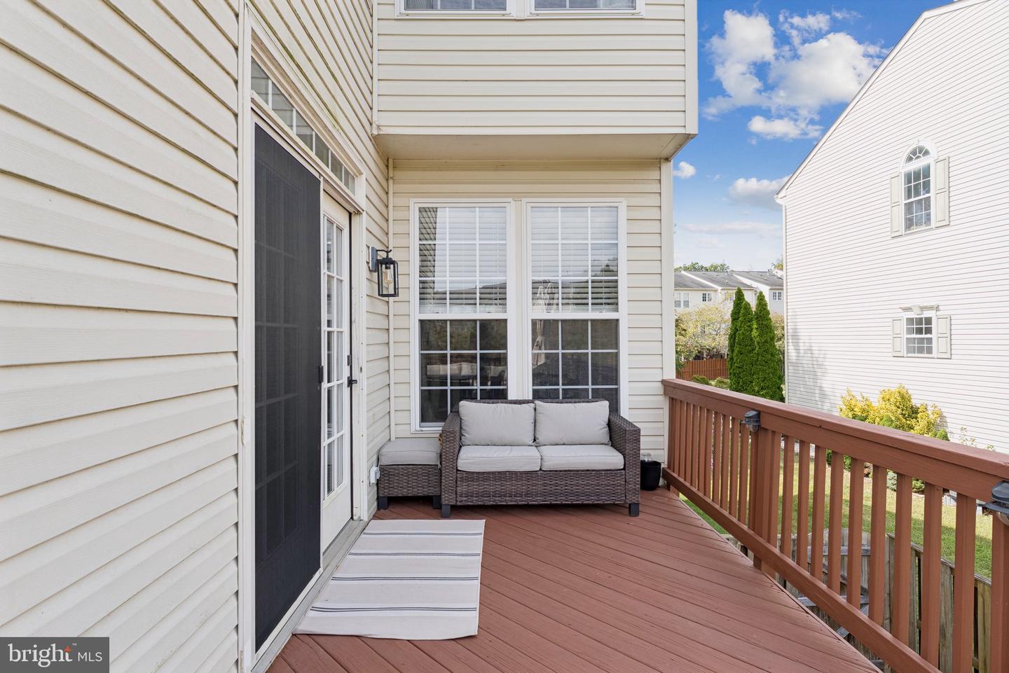 1463 FAWN HOLLOW LN, WOODBRIDGE, Virginia 22191, 3 Bedrooms Bedrooms, ,2 BathroomsBathrooms,Residential,For sale,1463 FAWN HOLLOW LN,VAPW2104302 MLS # VAPW2104302