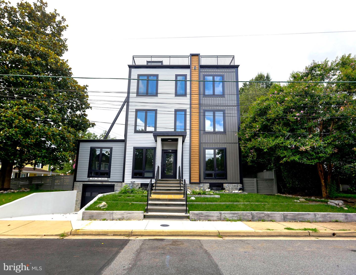 3500 7TH ST N, ARLINGTON, Virginia 22201, 6 Bedrooms Bedrooms, ,5 BathroomsBathrooms,Residential,For sale,3500 7TH ST N,VAAR2063868 MLS # VAAR2063868