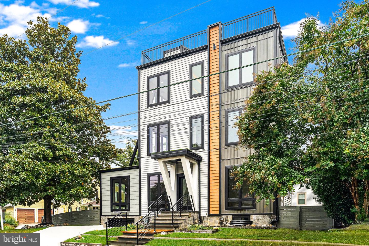 3500 7TH ST N, ARLINGTON, Virginia 22201, 6 Bedrooms Bedrooms, ,5 BathroomsBathrooms,Residential,For sale,3500 7TH ST N,VAAR2063868 MLS # VAAR2063868