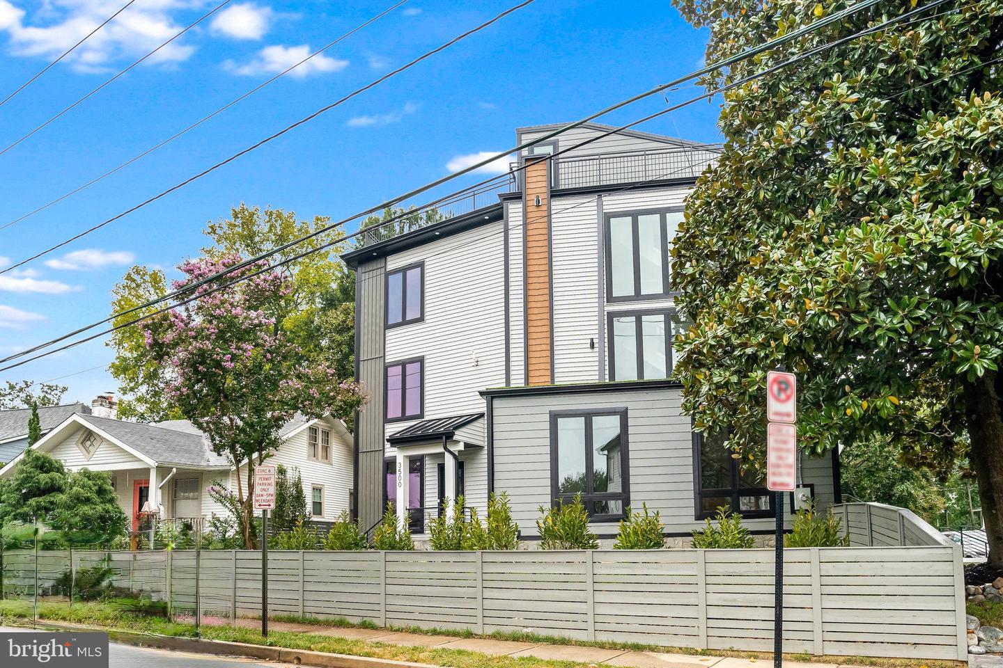 3500 7TH ST N, ARLINGTON, Virginia 22201, 6 Bedrooms Bedrooms, ,5 BathroomsBathrooms,Residential,For sale,3500 7TH ST N,VAAR2063868 MLS # VAAR2063868