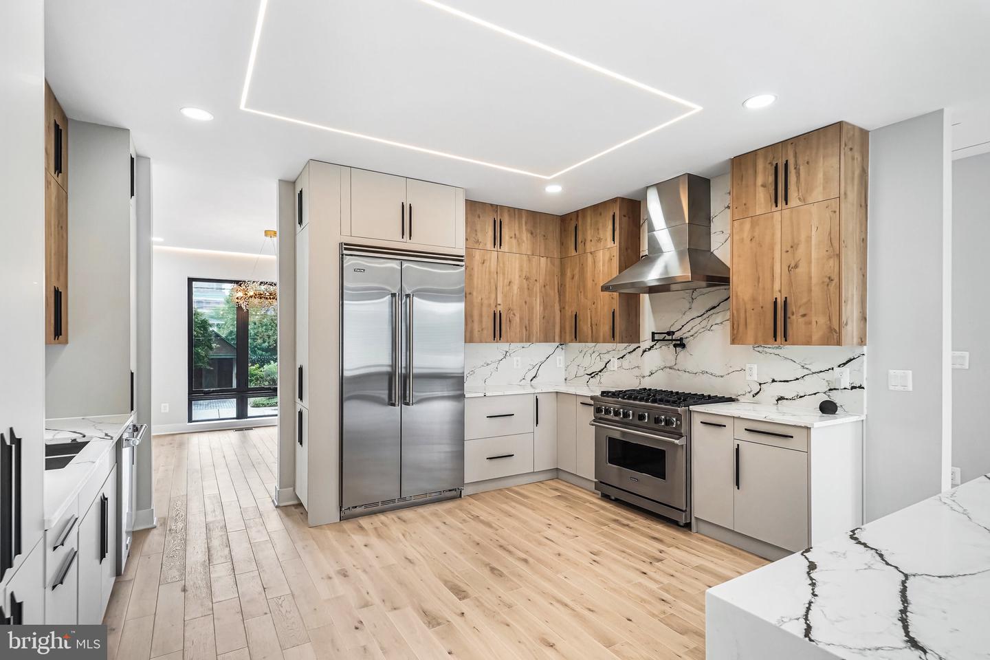 3500 7TH ST N, ARLINGTON, Virginia 22201, 6 Bedrooms Bedrooms, ,5 BathroomsBathrooms,Residential,For sale,3500 7TH ST N,VAAR2063868 MLS # VAAR2063868