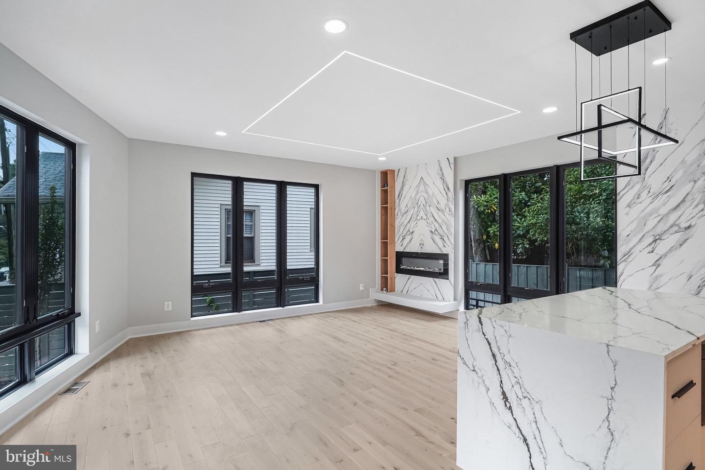 3500 7TH ST N, ARLINGTON, Virginia 22201, 6 Bedrooms Bedrooms, ,5 BathroomsBathrooms,Residential,For sale,3500 7TH ST N,VAAR2063868 MLS # VAAR2063868