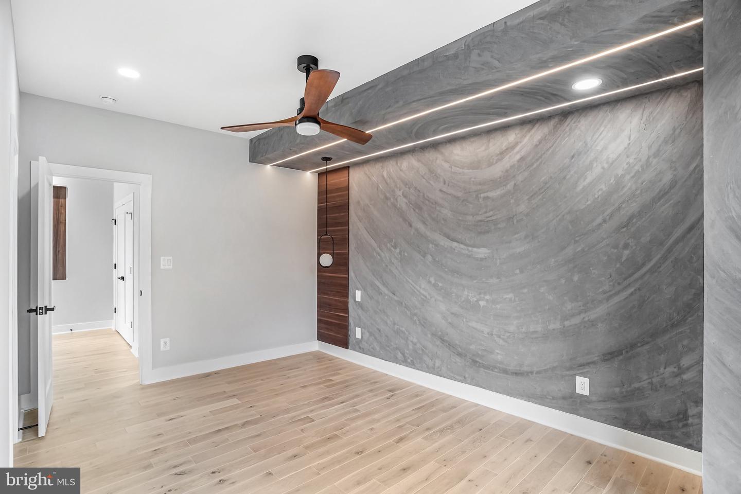 3500 7TH ST N, ARLINGTON, Virginia 22201, 6 Bedrooms Bedrooms, ,5 BathroomsBathrooms,Residential,For sale,3500 7TH ST N,VAAR2063868 MLS # VAAR2063868