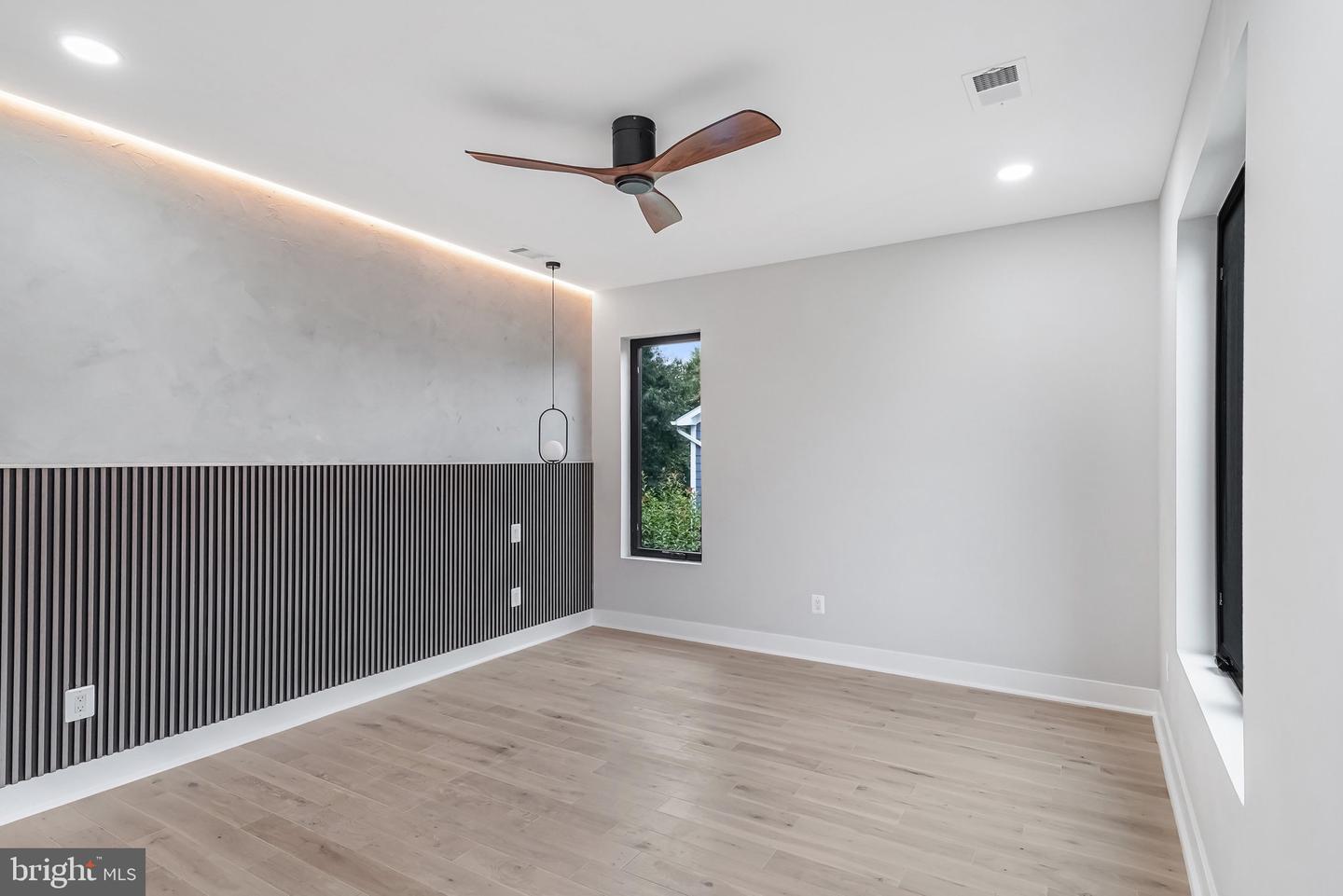 3500 7TH ST N, ARLINGTON, Virginia 22201, 6 Bedrooms Bedrooms, ,5 BathroomsBathrooms,Residential,For sale,3500 7TH ST N,VAAR2063868 MLS # VAAR2063868
