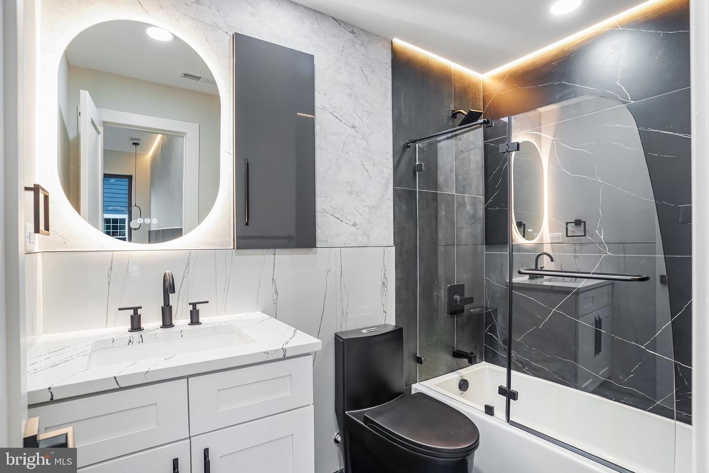 3500 7TH ST N, ARLINGTON, Virginia 22201, 6 Bedrooms Bedrooms, ,5 BathroomsBathrooms,Residential,For sale,3500 7TH ST N,VAAR2063868 MLS # VAAR2063868