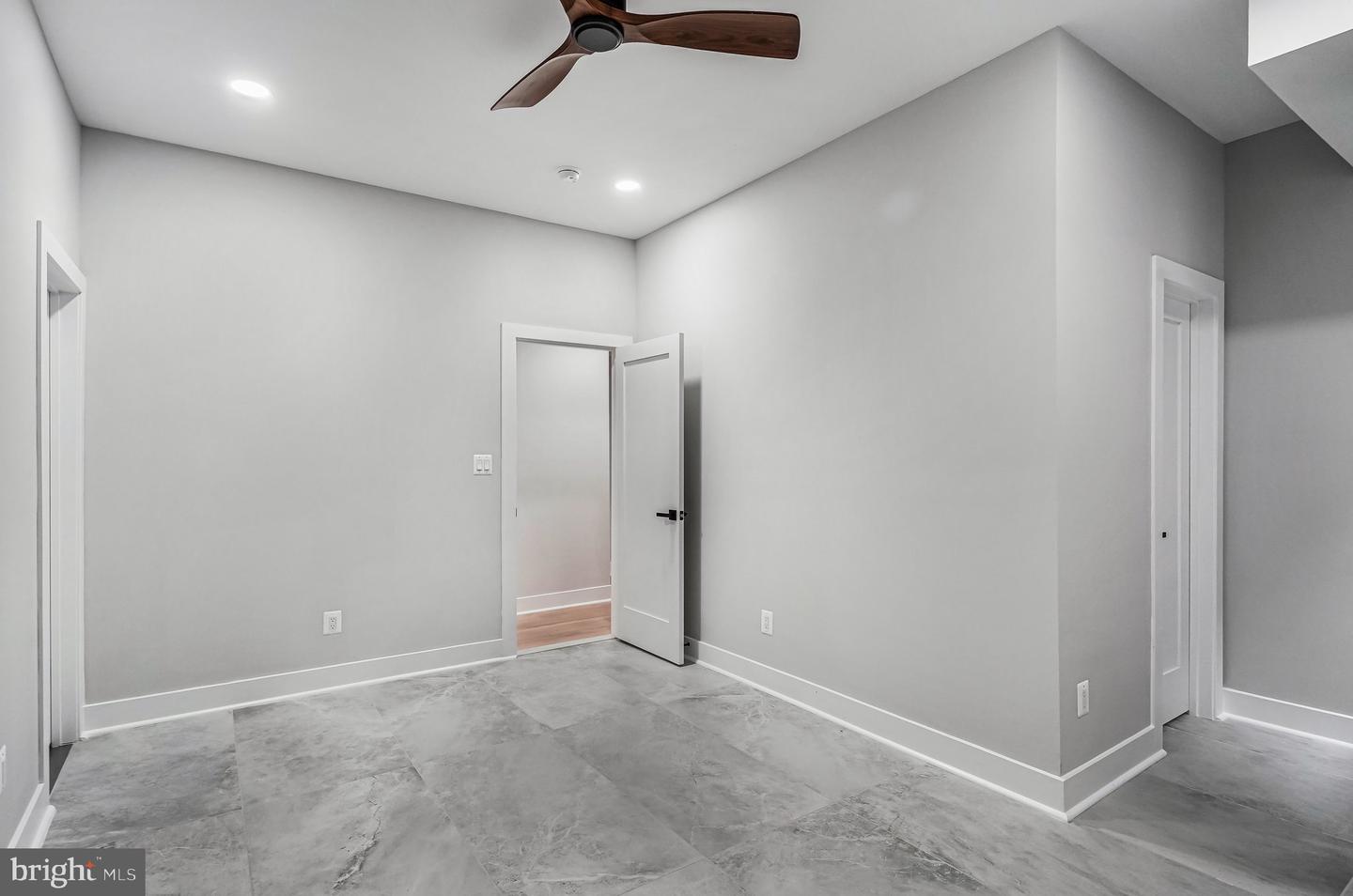 3500 7TH ST N, ARLINGTON, Virginia 22201, 6 Bedrooms Bedrooms, ,5 BathroomsBathrooms,Residential,For sale,3500 7TH ST N,VAAR2063868 MLS # VAAR2063868