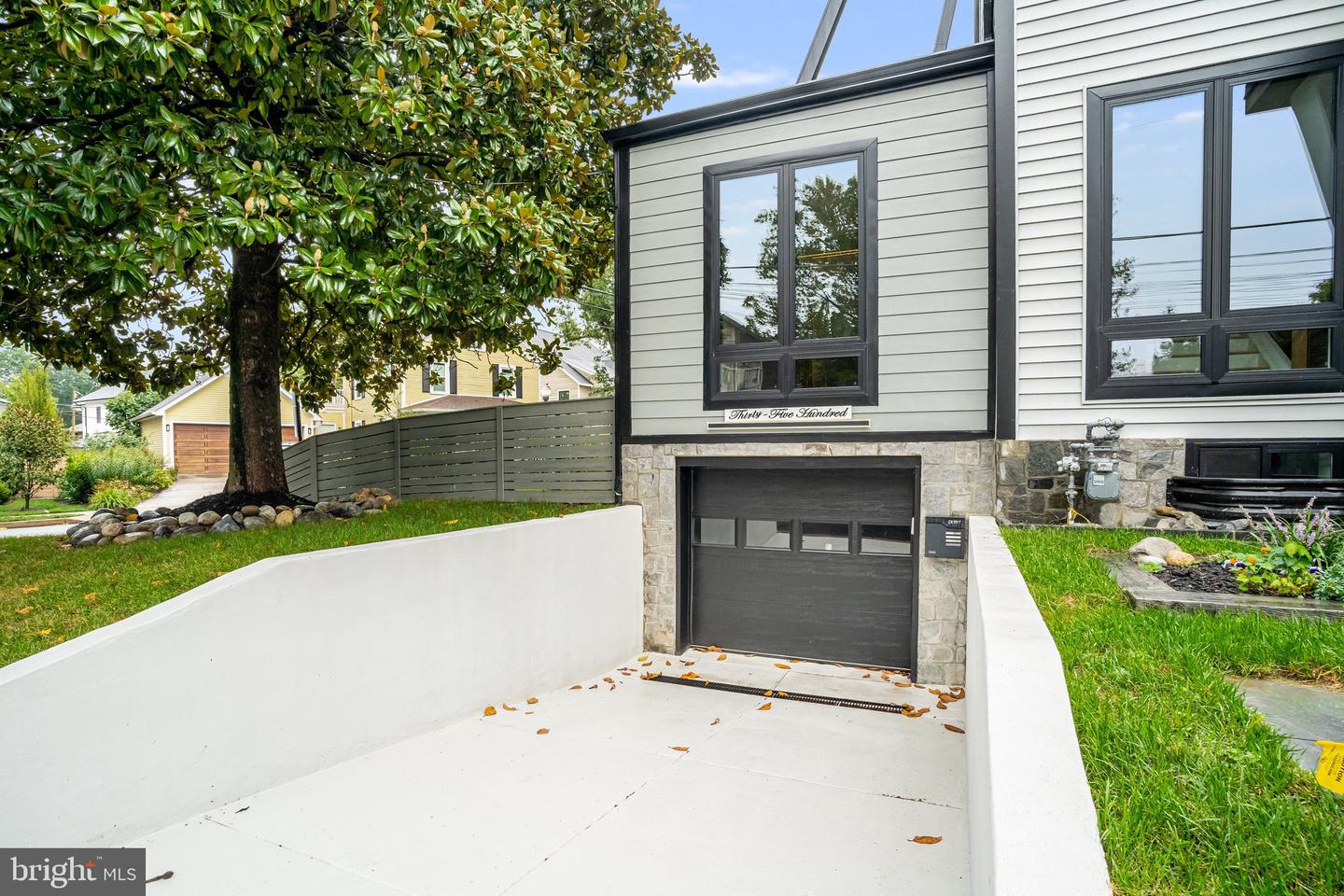 3500 7TH ST N, ARLINGTON, Virginia 22201, 6 Bedrooms Bedrooms, ,5 BathroomsBathrooms,Residential,For sale,3500 7TH ST N,VAAR2063868 MLS # VAAR2063868