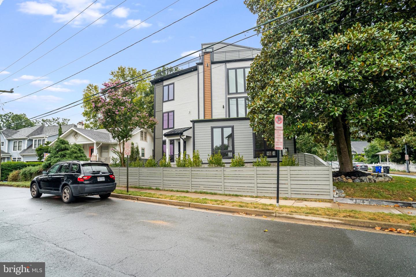 3500 7TH ST N, ARLINGTON, Virginia 22201, 6 Bedrooms Bedrooms, ,5 BathroomsBathrooms,Residential,For sale,3500 7TH ST N,VAAR2063868 MLS # VAAR2063868