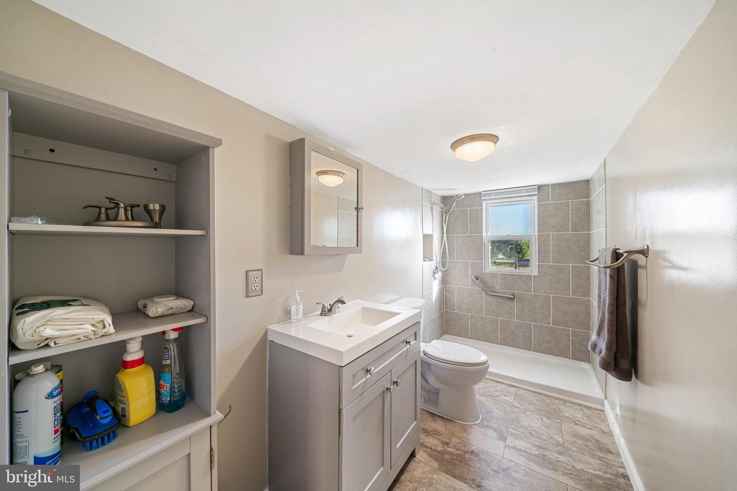 962 WADESVILLE RD, BERRYVILLE, Virginia 22611, 3 Bedrooms Bedrooms, 12 Rooms Rooms,2 BathroomsBathrooms,Residential,For sale,962 WADESVILLE RD,VACL2006076 MLS # VACL2006076