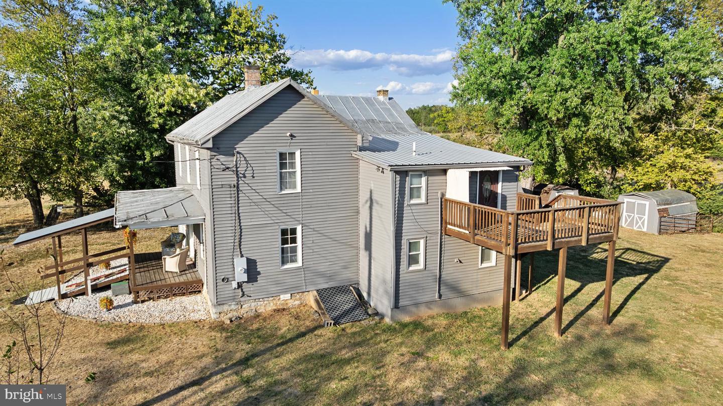 962 WADESVILLE RD, BERRYVILLE, Virginia 22611, 3 Bedrooms Bedrooms, 12 Rooms Rooms,2 BathroomsBathrooms,Residential,For sale,962 WADESVILLE RD,VACL2006076 MLS # VACL2006076
