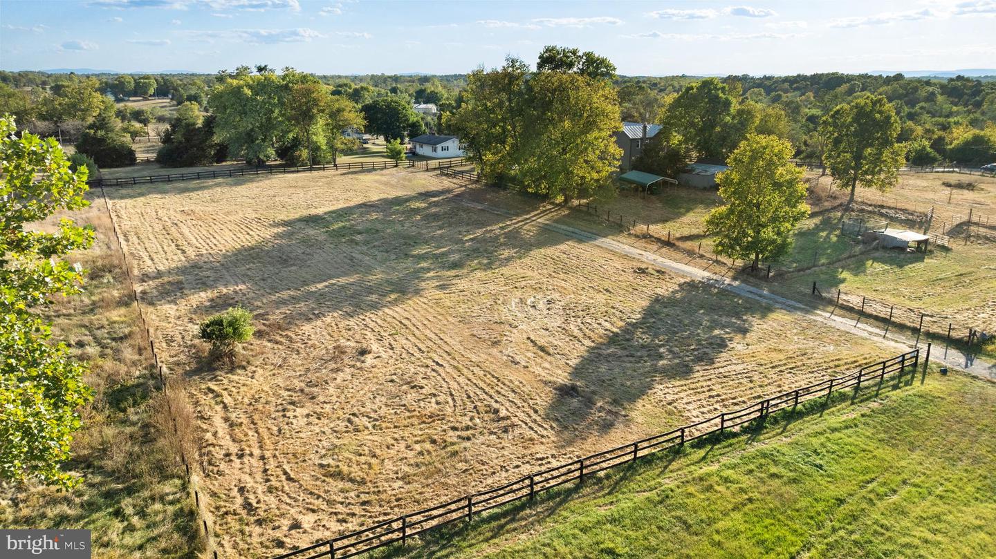 962 WADESVILLE RD, BERRYVILLE, Virginia 22611, 3 Bedrooms Bedrooms, 12 Rooms Rooms,2 BathroomsBathrooms,Residential,For sale,962 WADESVILLE RD,VACL2006076 MLS # VACL2006076