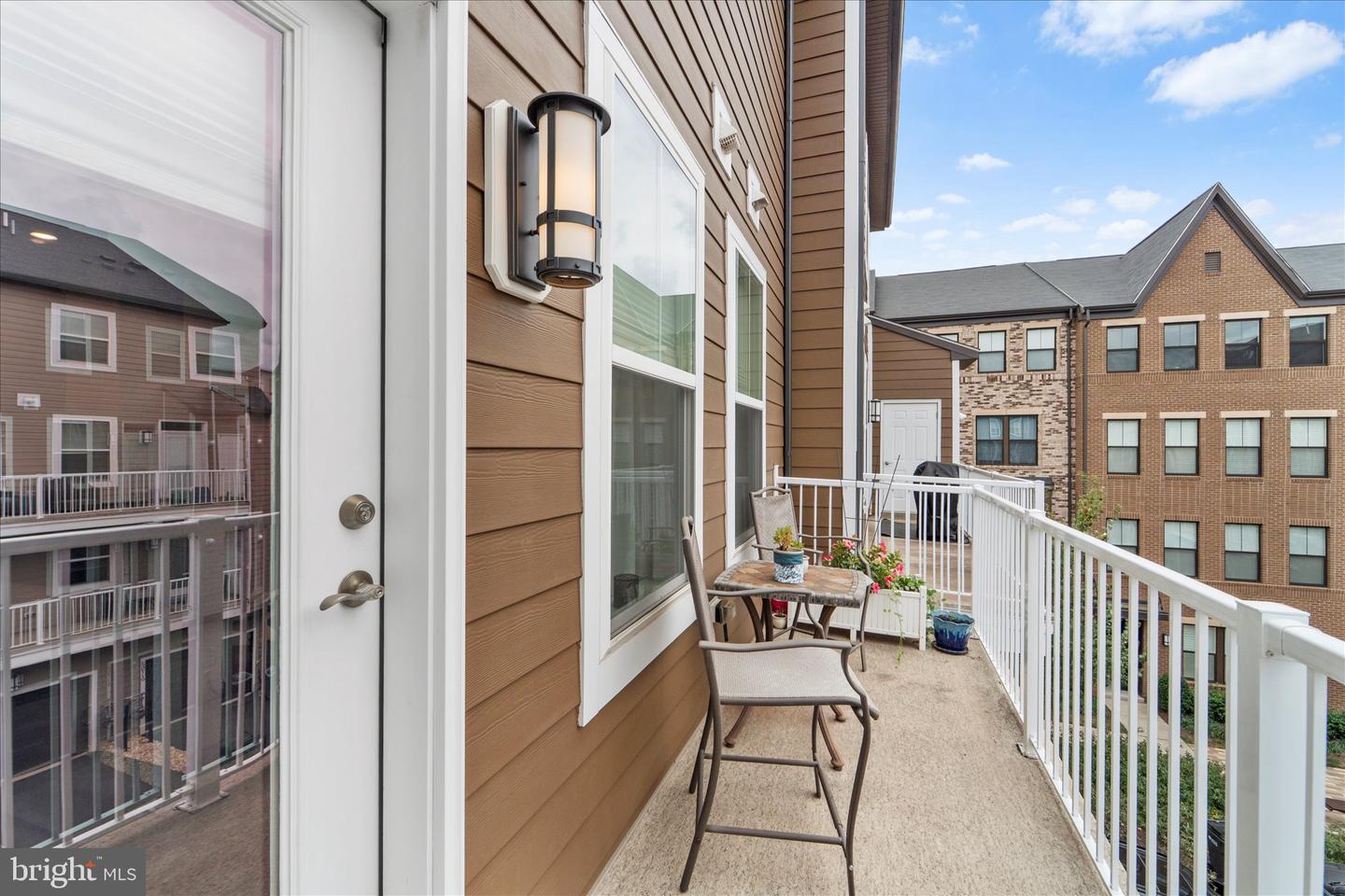 45206 LETTERMORE SQ, STERLING, Virginia 20166, 3 Bedrooms Bedrooms, ,2 BathroomsBathrooms,Residential,For sale,45206 LETTERMORE SQ,VALO2107102 MLS # VALO2107102