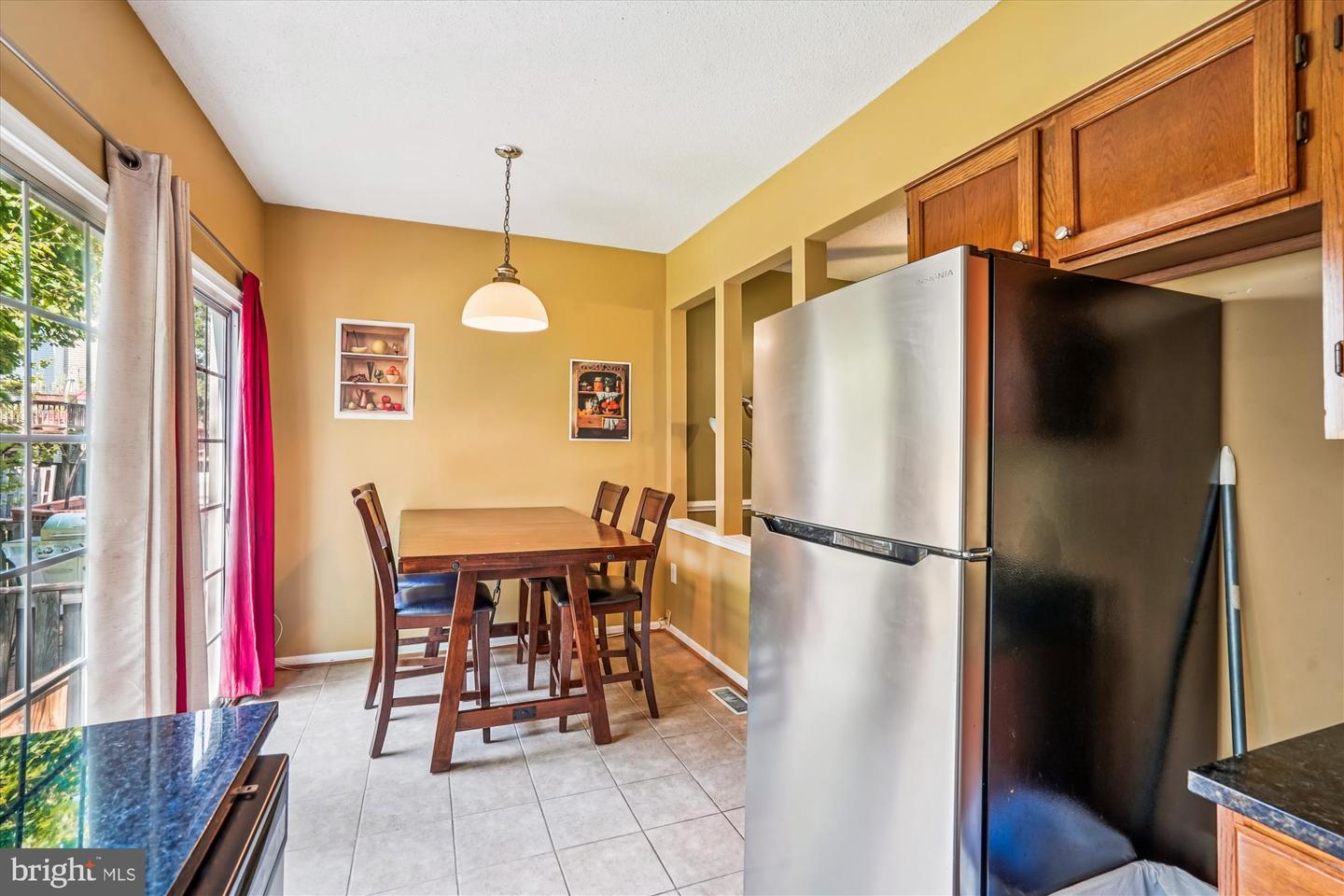 12150 WEDGEWAY CT, FAIRFAX, Virginia 22033, 2 Bedrooms Bedrooms, ,3 BathroomsBathrooms,Residential,For sale,12150 WEDGEWAY CT,VAFX2268206 MLS # VAFX2268206