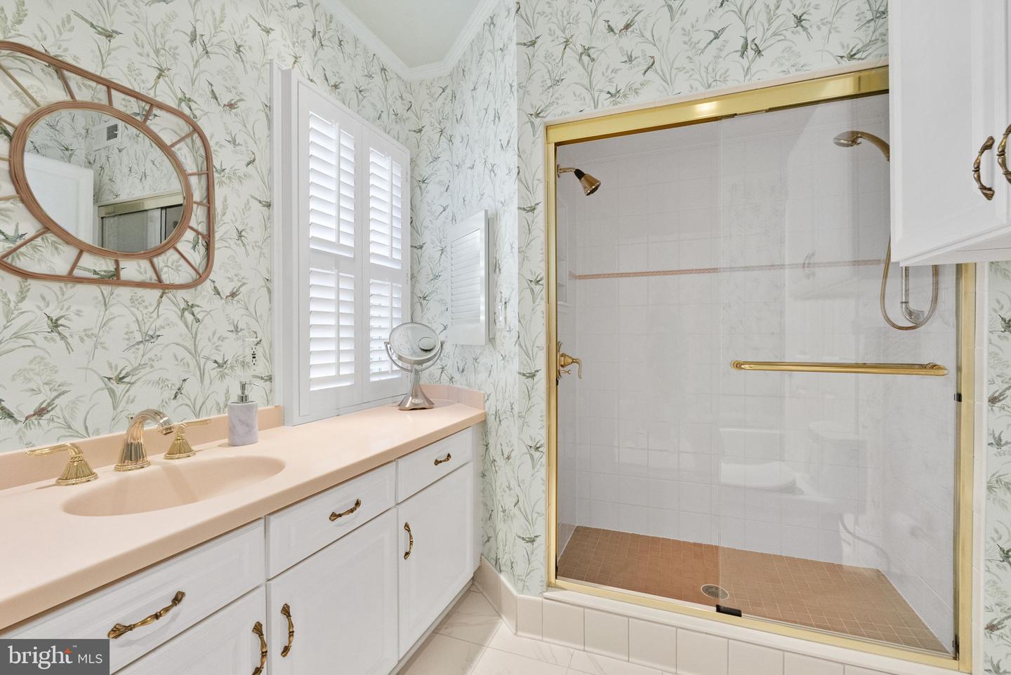 647 S COLUMBUS ST, ALEXANDRIA, Virginia 22314, 2 Bedrooms Bedrooms, ,1 BathroomBathrooms,Residential,For sale,647 S COLUMBUS ST,VAAX2049908 MLS # VAAX2049908