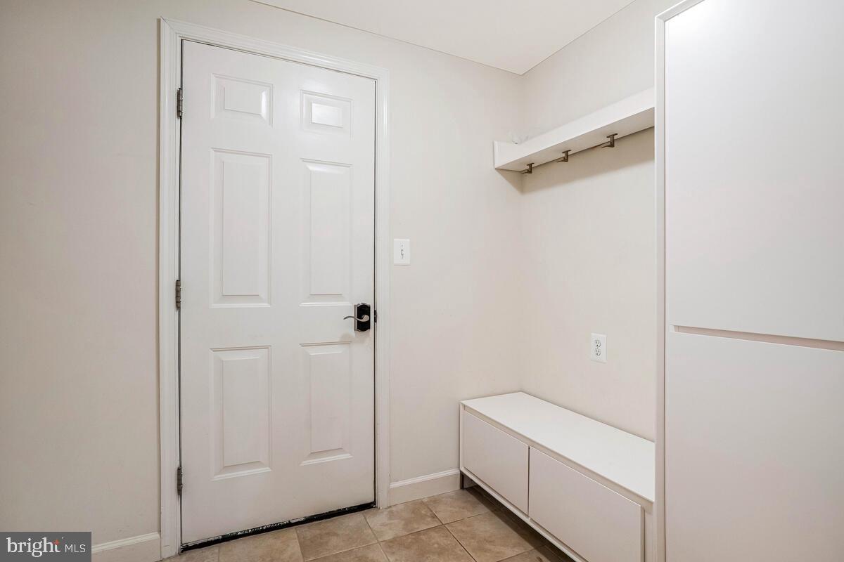 46220 WALPOLE TER, STERLING, Virginia 20165, 3 Bedrooms Bedrooms, ,2 BathroomsBathrooms,Residential,For sale,46220 WALPOLE TER,VALO2107196 MLS # VALO2107196