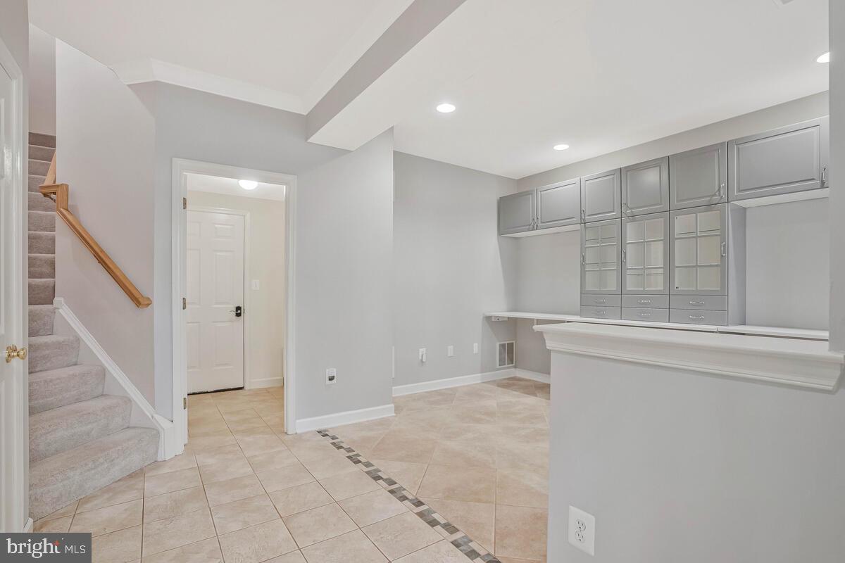 46220 WALPOLE TER, STERLING, Virginia 20165, 3 Bedrooms Bedrooms, ,2 BathroomsBathrooms,Residential,For sale,46220 WALPOLE TER,VALO2107196 MLS # VALO2107196