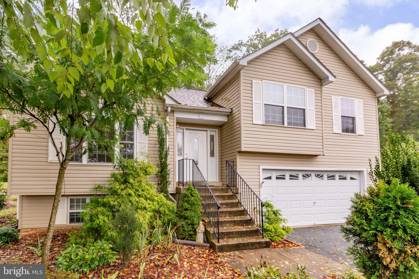 53 BLOOMINGTON LN, STAFFORD, Virginia 22554, 4 Bedrooms Bedrooms, ,2 BathroomsBathrooms,Residential,For sale,53 BLOOMINGTON LN,VAST2042762 MLS # VAST2042762 53 BLOOMINGTON LN, STAFFORD, Virginia 22554, 4 Bedrooms Bedrooms, ,2 BathroomsBathrooms,Residential,For sale,53 BLOOMINGTON LN,VAST2042762 MLS # VAST2042762