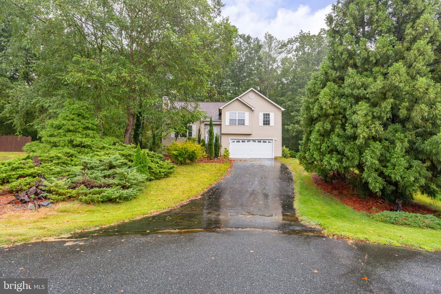 53 BLOOMINGTON LN, STAFFORD, Virginia 22554, 4 Bedrooms Bedrooms, ,2 BathroomsBathrooms,Residential,For sale,53 BLOOMINGTON LN,VAST2042762 MLS # VAST2042762 53 BLOOMINGTON LN, STAFFORD, Virginia 22554, 4 Bedrooms Bedrooms, ,2 BathroomsBathrooms,Residential,For sale,53 BLOOMINGTON LN,VAST2042762 MLS # VAST2042762