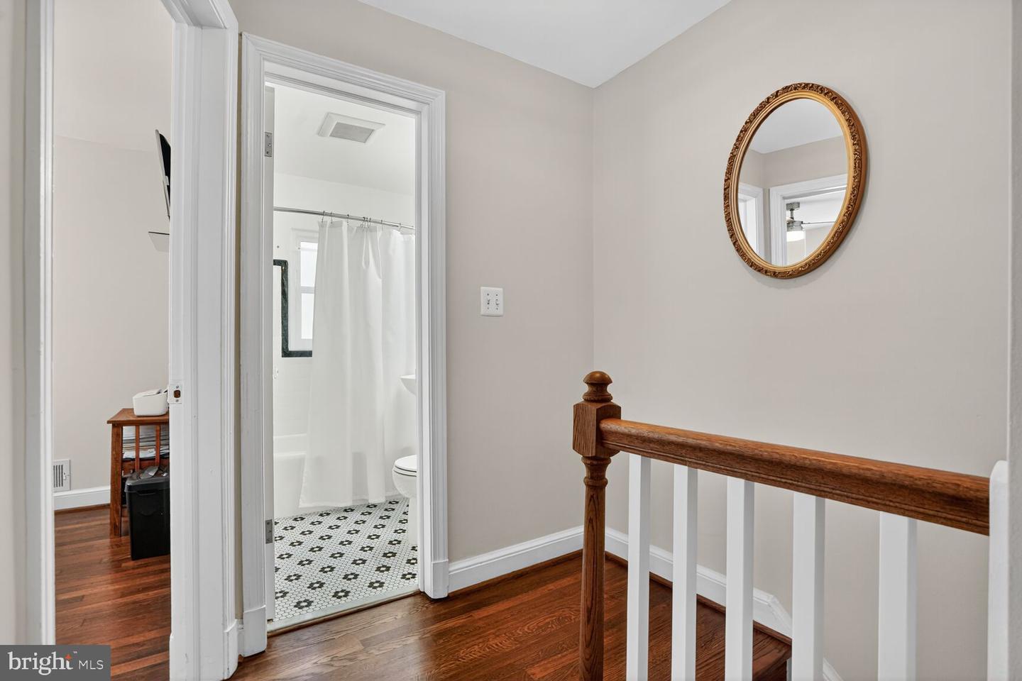 16 E MONROE AVE, ALEXANDRIA, Virginia 22301, 3 Bedrooms Bedrooms, ,2 BathroomsBathrooms,Residential,For sale,16 E MONROE AVE,VAAX2049926 MLS # VAAX2049926