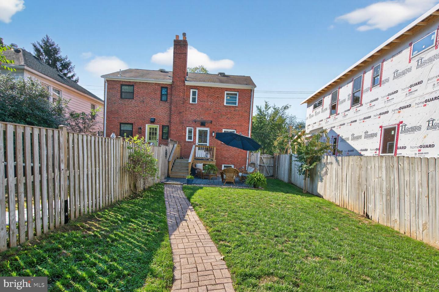 16 E MONROE AVE, ALEXANDRIA, Virginia 22301, 3 Bedrooms Bedrooms, ,2 BathroomsBathrooms,Residential,For sale,16 E MONROE AVE,VAAX2049926 MLS # VAAX2049926