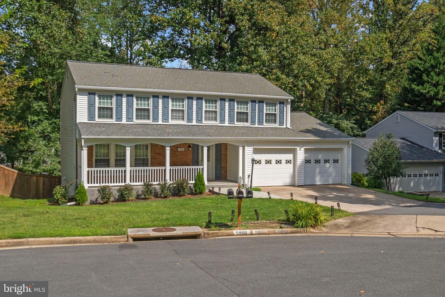 5900 CARTERS OAK CT, BURKE, Virginia 22015, 4 Bedrooms Bedrooms, ,2 BathroomsBathrooms,Residential,For sale,5900 CARTERS OAK CT,VAFX2268174 MLS # VAFX2268174