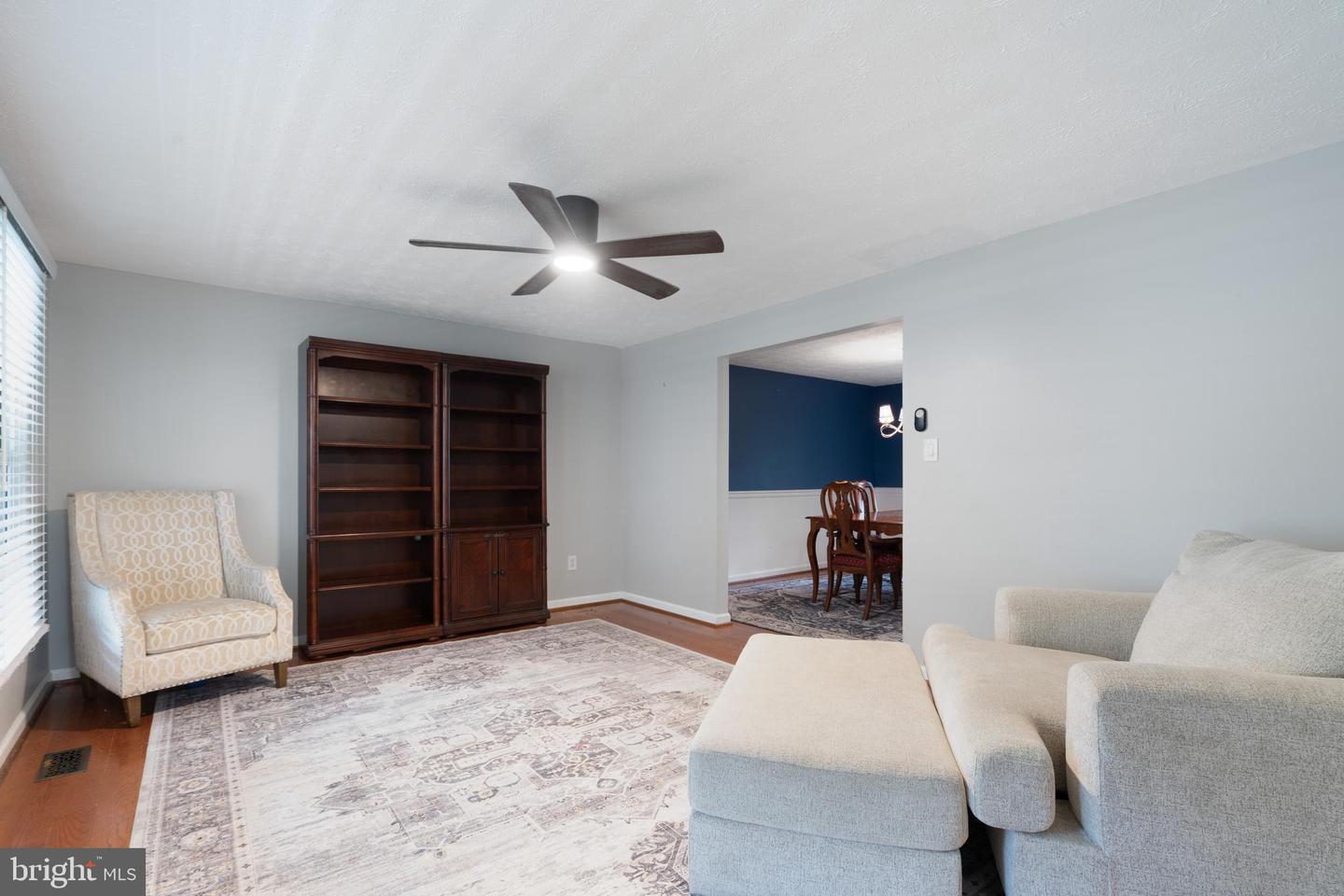 5900 CARTERS OAK CT, BURKE, Virginia 22015, 4 Bedrooms Bedrooms, ,2 BathroomsBathrooms,Residential,For sale,5900 CARTERS OAK CT,VAFX2268174 MLS # VAFX2268174