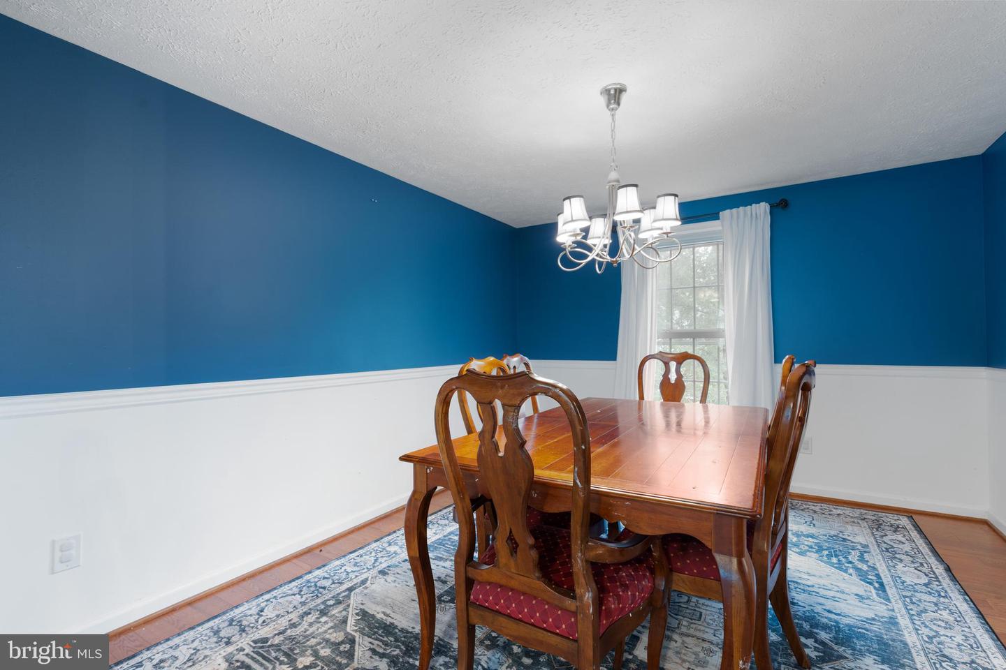 5900 CARTERS OAK CT, BURKE, Virginia 22015, 4 Bedrooms Bedrooms, ,2 BathroomsBathrooms,Residential,For sale,5900 CARTERS OAK CT,VAFX2268174 MLS # VAFX2268174