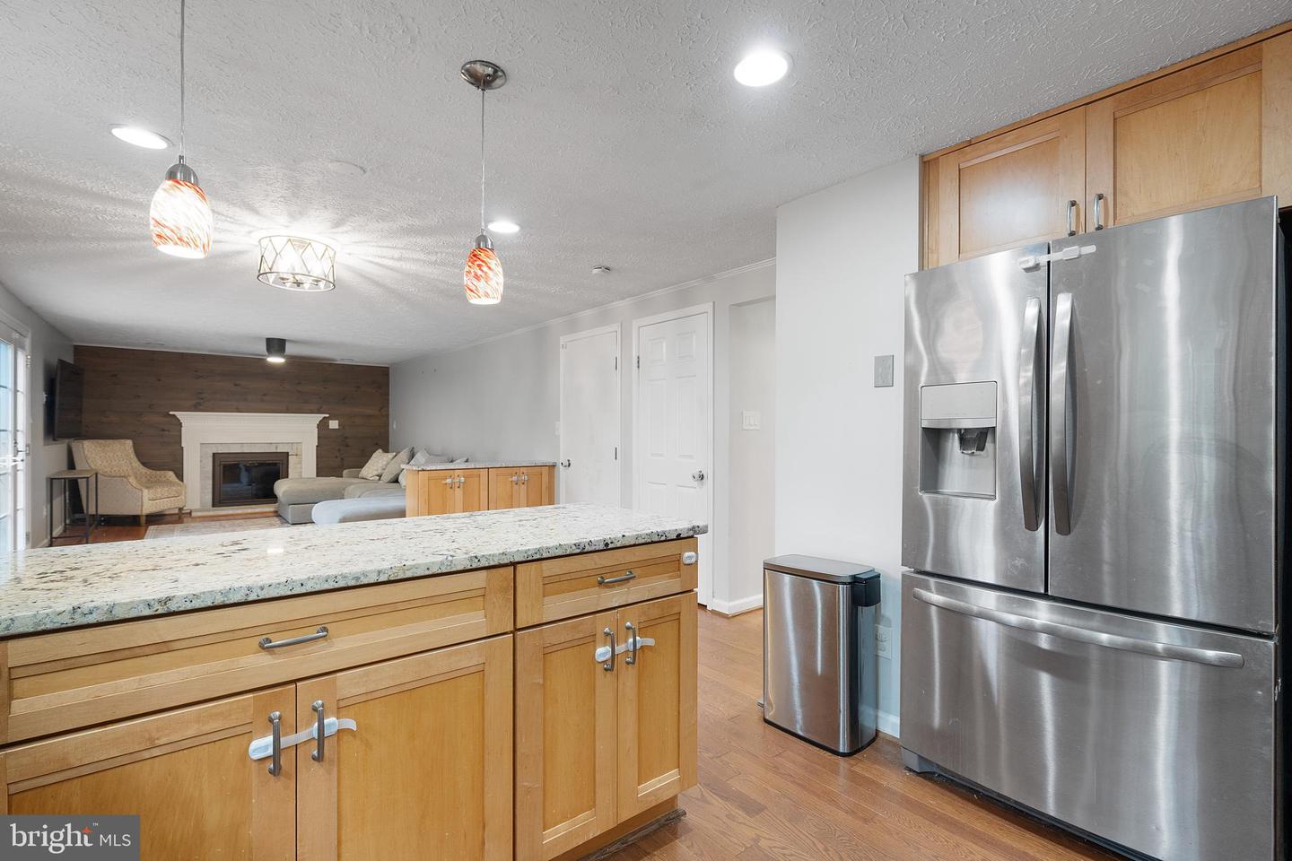 5900 CARTERS OAK CT, BURKE, Virginia 22015, 4 Bedrooms Bedrooms, ,2 BathroomsBathrooms,Residential,For sale,5900 CARTERS OAK CT,VAFX2268174 MLS # VAFX2268174