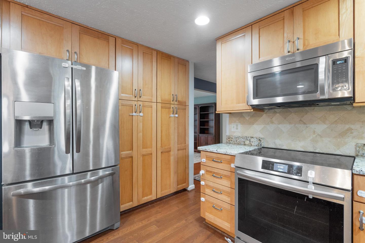 5900 CARTERS OAK CT, BURKE, Virginia 22015, 4 Bedrooms Bedrooms, ,2 BathroomsBathrooms,Residential,For sale,5900 CARTERS OAK CT,VAFX2268174 MLS # VAFX2268174