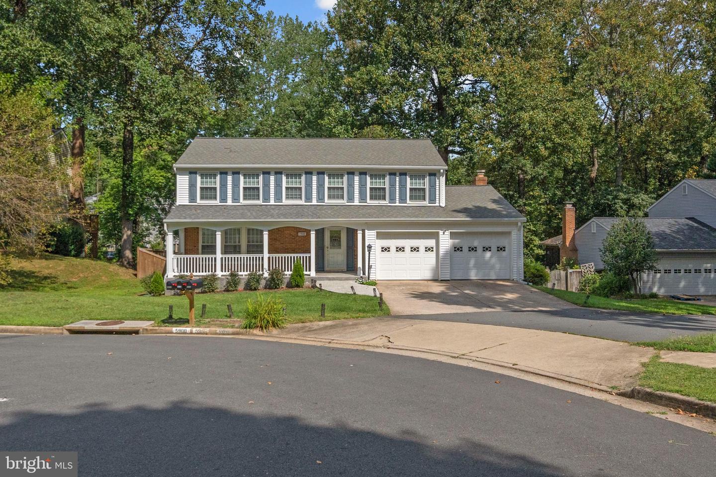 5900 CARTERS OAK CT, BURKE, Virginia 22015, 4 Bedrooms Bedrooms, ,2 BathroomsBathrooms,Residential,For sale,5900 CARTERS OAK CT,VAFX2268174 MLS # VAFX2268174
