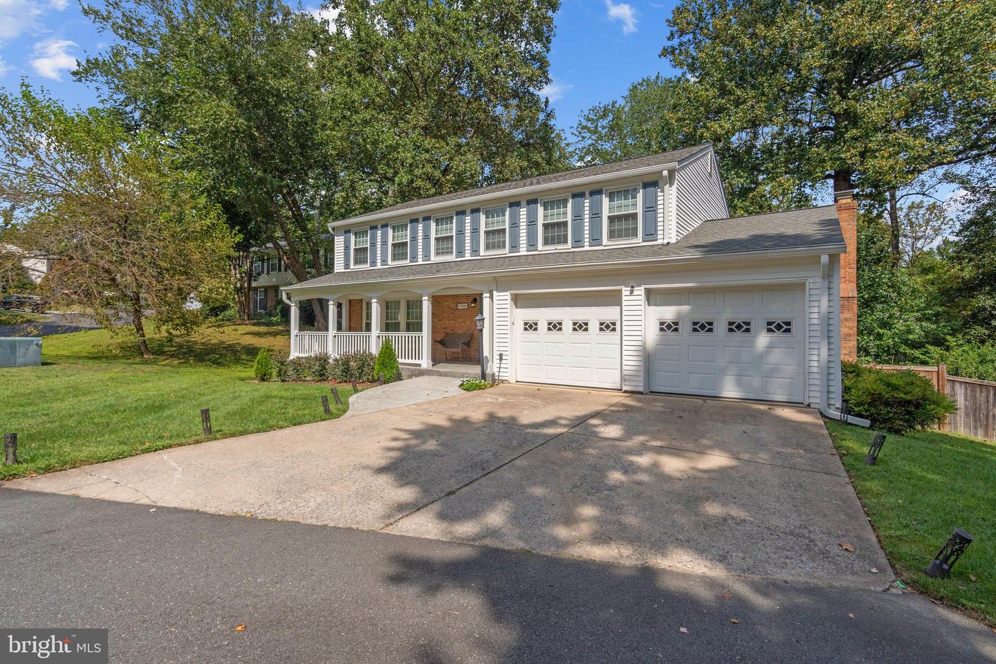 5900 CARTERS OAK CT, BURKE, Virginia 22015, 4 Bedrooms Bedrooms, ,2 BathroomsBathrooms,Residential,For sale,5900 CARTERS OAK CT,VAFX2268174 MLS # VAFX2268174