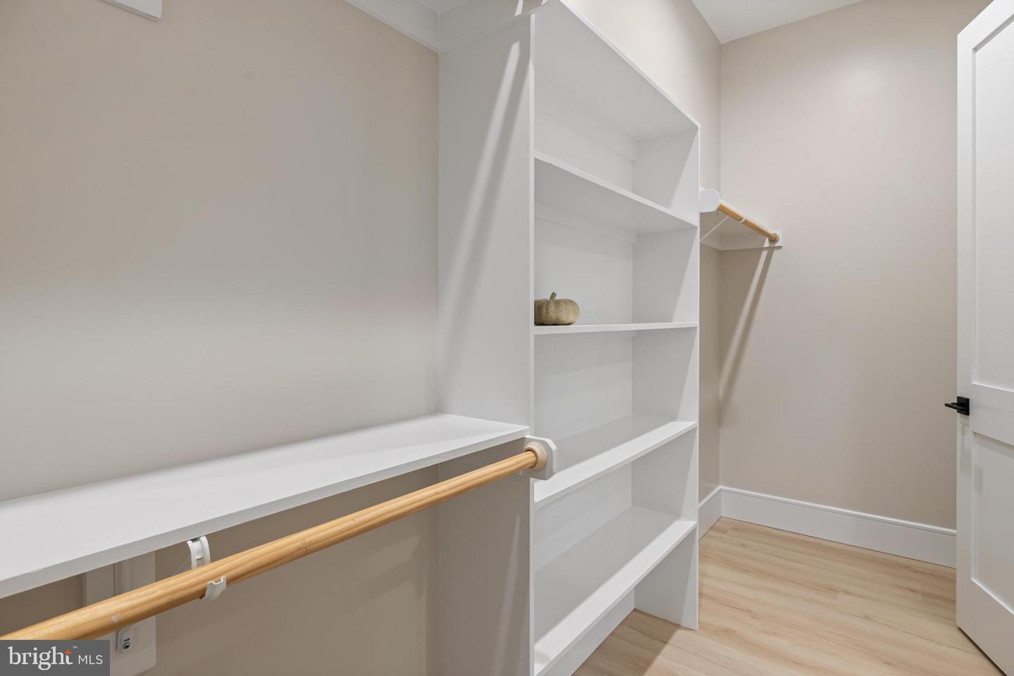 126 CHICKADEE CT, WOODSTOCK, Virginia 22664, 2 Bedrooms Bedrooms, ,2 BathroomsBathrooms,Residential,For sale,126 CHICKADEE CT,VASH2012578 MLS # VASH2012578 126 CHICKADEE CT, WOODSTOCK, Virginia 22664, 2 Bedrooms Bedrooms, ,2 BathroomsBathrooms,Residential,For sale,126 CHICKADEE CT,VASH2012578 MLS # VASH2012578