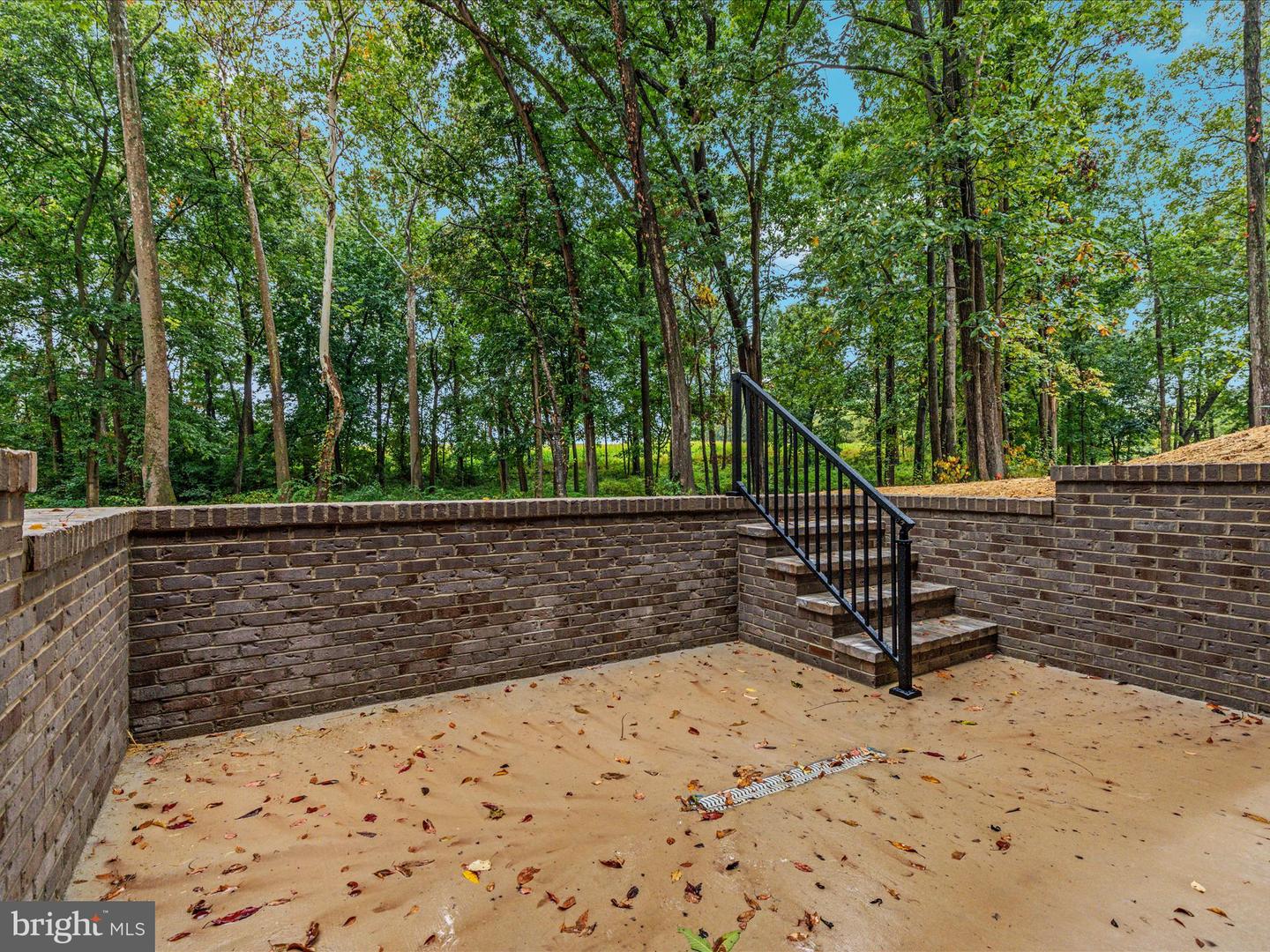 126 CHICKADEE CT, WOODSTOCK, Virginia 22664, 2 Bedrooms Bedrooms, ,2 BathroomsBathrooms,Residential,For sale,126 CHICKADEE CT,VASH2012578 MLS # VASH2012578