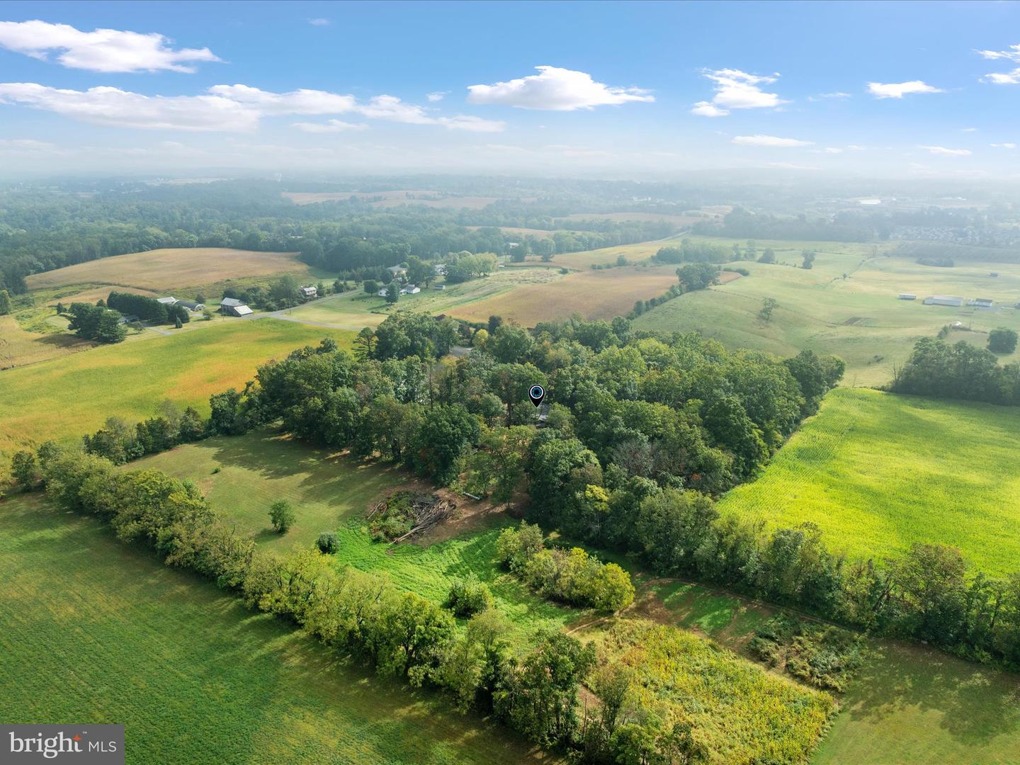 126 CHICKADEE CT, WOODSTOCK, Virginia 22664, 2 Bedrooms Bedrooms, ,2 BathroomsBathrooms,Residential,For sale,126 CHICKADEE CT,VASH2012578 MLS # VASH2012578