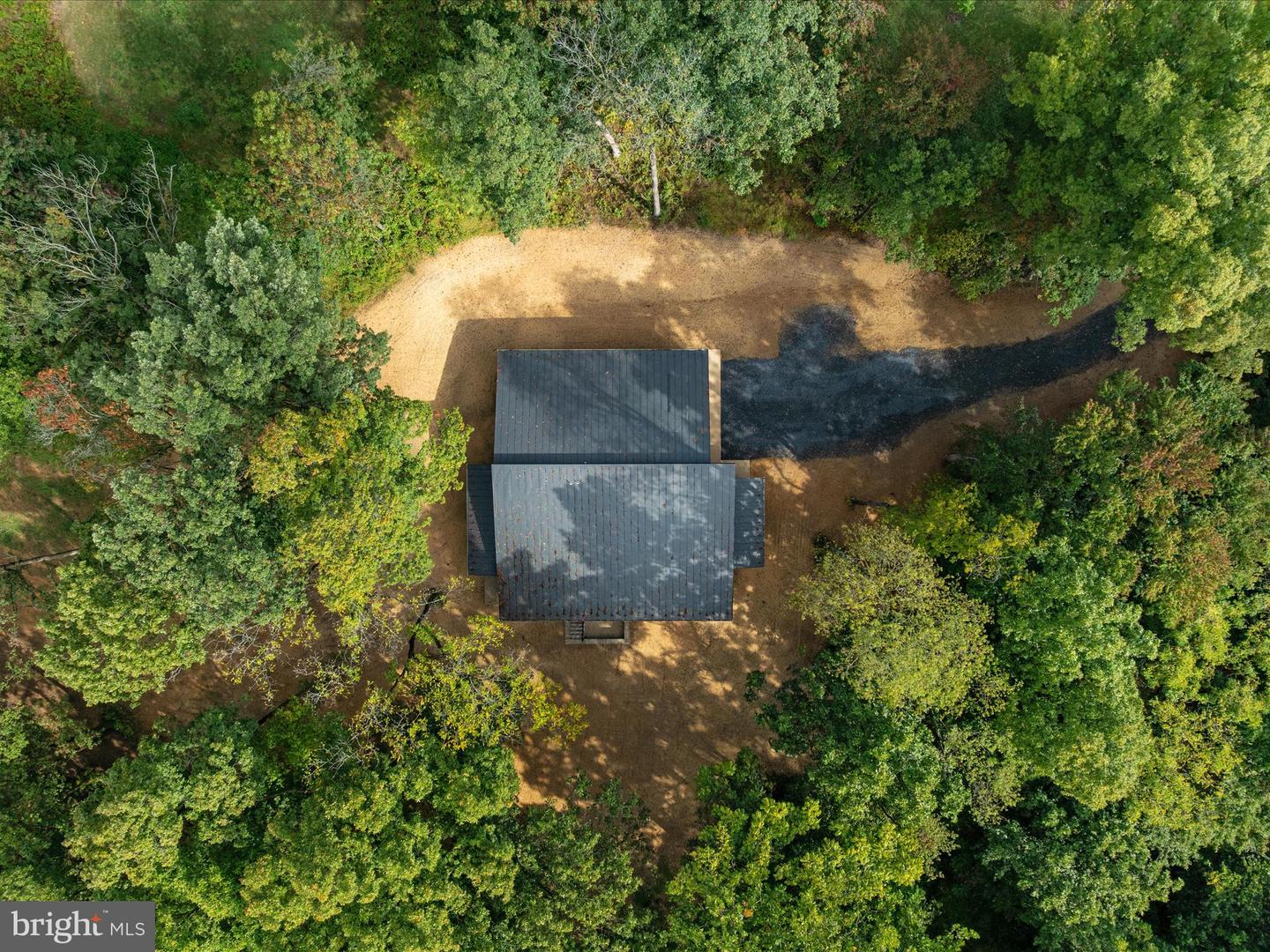 126 CHICKADEE CT, WOODSTOCK, Virginia 22664, 2 Bedrooms Bedrooms, ,2 BathroomsBathrooms,Residential,For sale,126 CHICKADEE CT,VASH2012578 MLS # VASH2012578