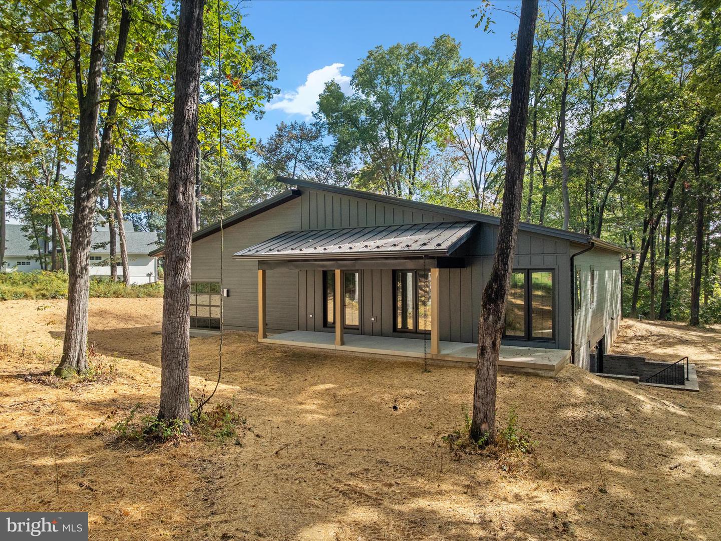 126 CHICKADEE CT, WOODSTOCK, Virginia 22664, 2 Bedrooms Bedrooms, ,2 BathroomsBathrooms,Residential,For sale,126 CHICKADEE CT,VASH2012578 MLS # VASH2012578