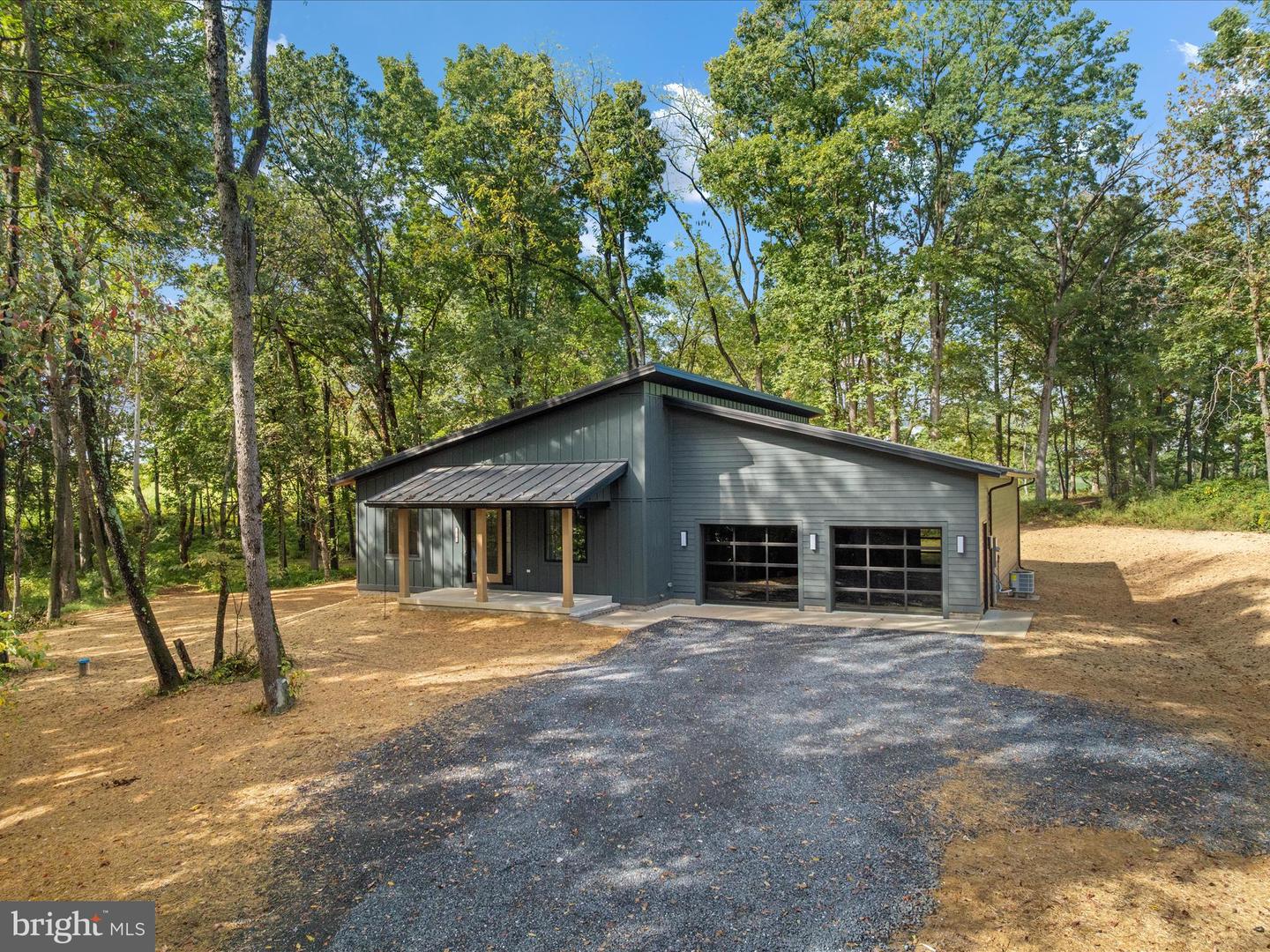 126 CHICKADEE CT, WOODSTOCK, Virginia 22664, 2 Bedrooms Bedrooms, ,2 BathroomsBathrooms,Residential,For sale,126 CHICKADEE CT,VASH2012578 MLS # VASH2012578