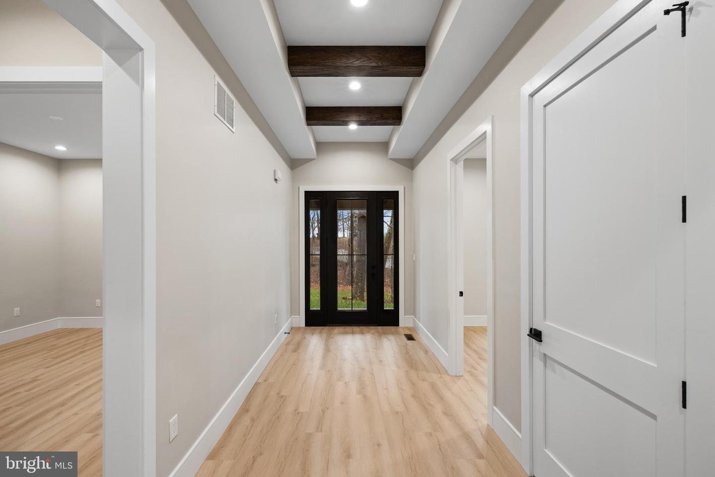 126 CHICKADEE CT, WOODSTOCK, Virginia 22664, 2 Bedrooms Bedrooms, ,2 BathroomsBathrooms,Residential,For sale,126 CHICKADEE CT,VASH2012578 MLS # VASH2012578 126 CHICKADEE CT, WOODSTOCK, Virginia 22664, 2 Bedrooms Bedrooms, ,2 BathroomsBathrooms,Residential,For sale,126 CHICKADEE CT,VASH2012578 MLS # VASH2012578